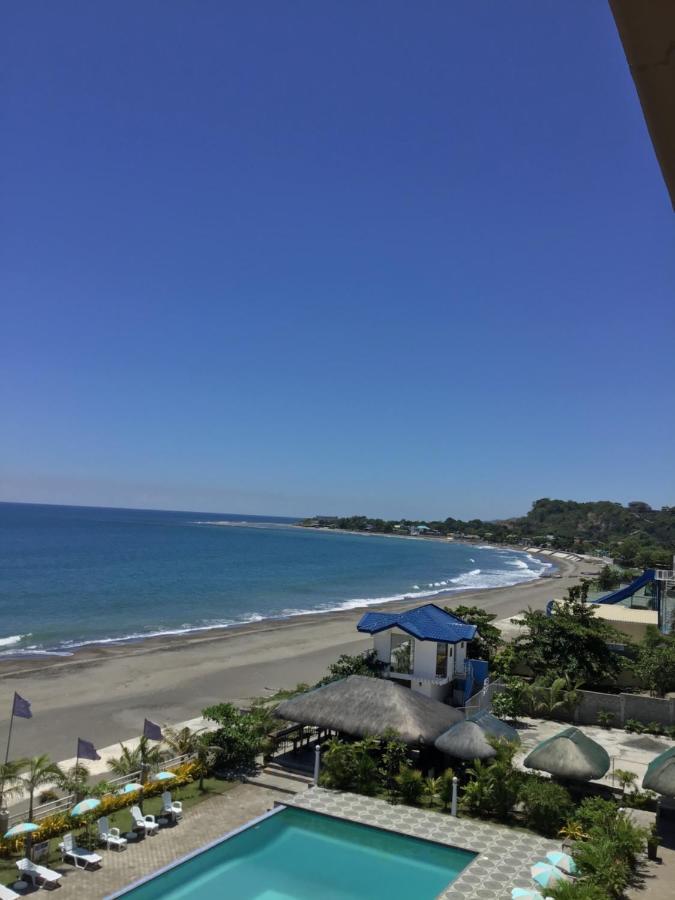 Em Royalle Hotel & Beach Resort San Juan  Extérieur photo